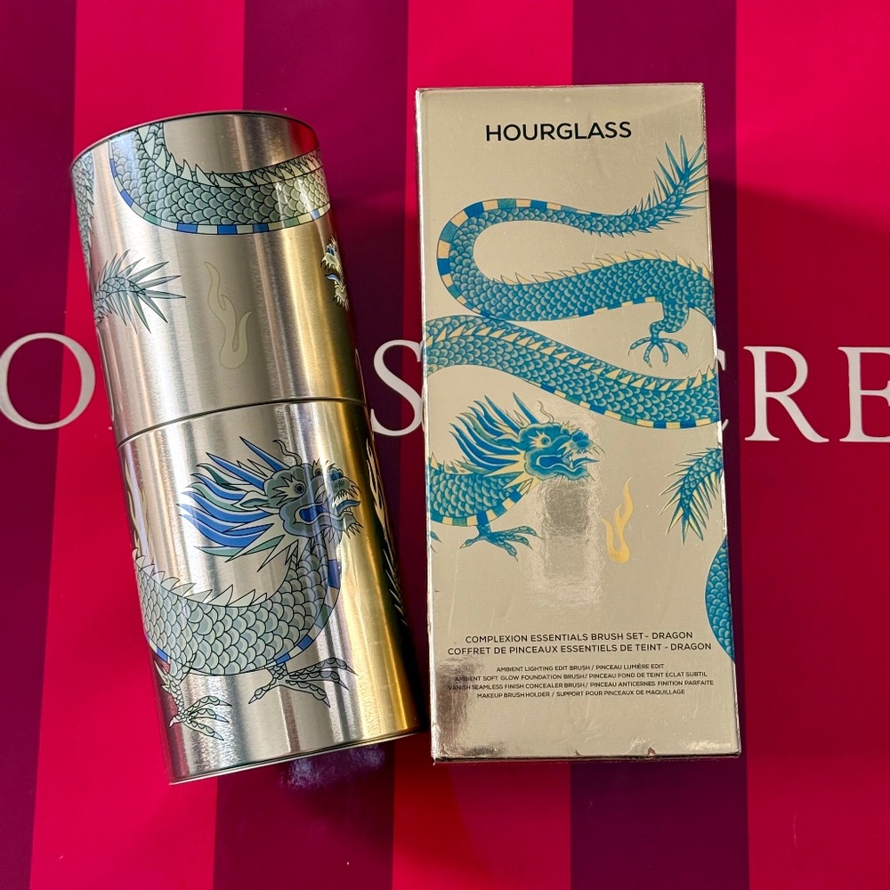 Hourglass Complexion Essentials Brush Set - Gold Dragon Limited Edition
